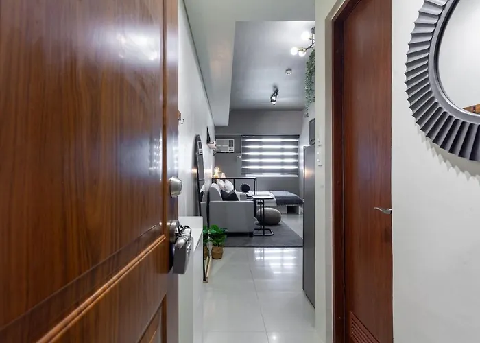 Makati Near Naia & Greenbelt - Free Parking! Apartment *