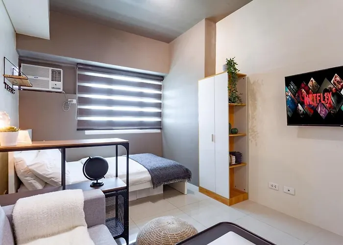 Makati Near Naia & Greenbelt - Free Parking! Manila